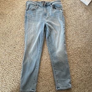 Like New Abercrombie Simone High Rise Ankle Jeans, 30 Short